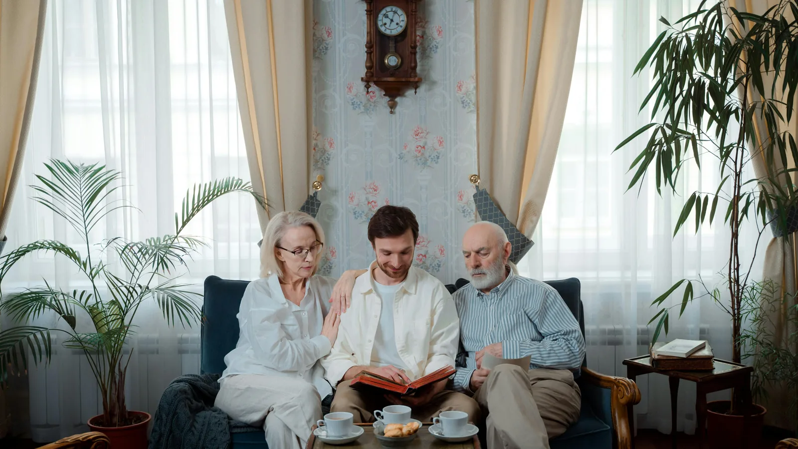 A family meeting with their attorney in a living room